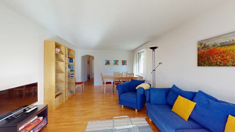 Schöne 3 Zimmer Ferienwohnung mit unverbaubarer Aussicht (2)
