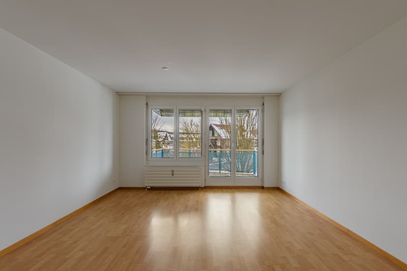 Charmant appartement pour seniors de plus de 60 ans au centre du village de Buchrain (2)