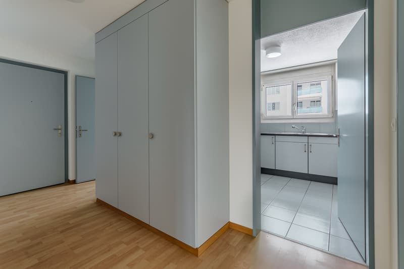 Charmant appartement pour seniors de plus de 60 ans au centre du village de Buchrain (4)