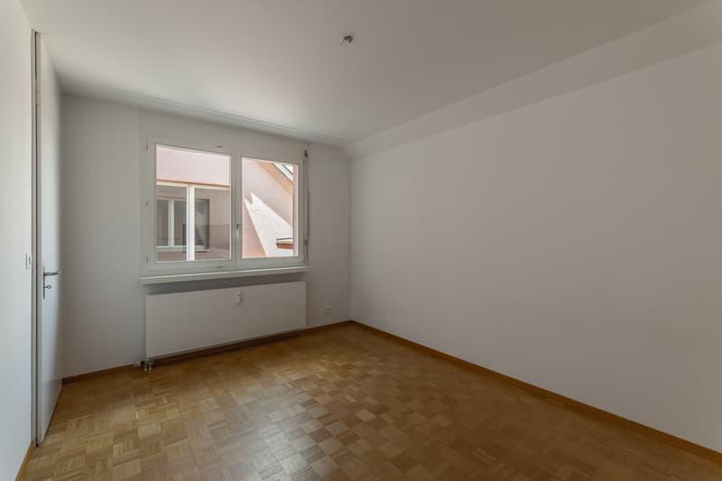 Grosszügige Maisonettewohnung in Sempach (6)