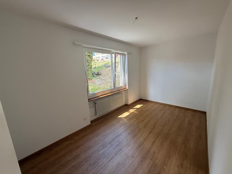 Appartement ensoleillé et spacieux de 4,5 pièces (10013) (15)