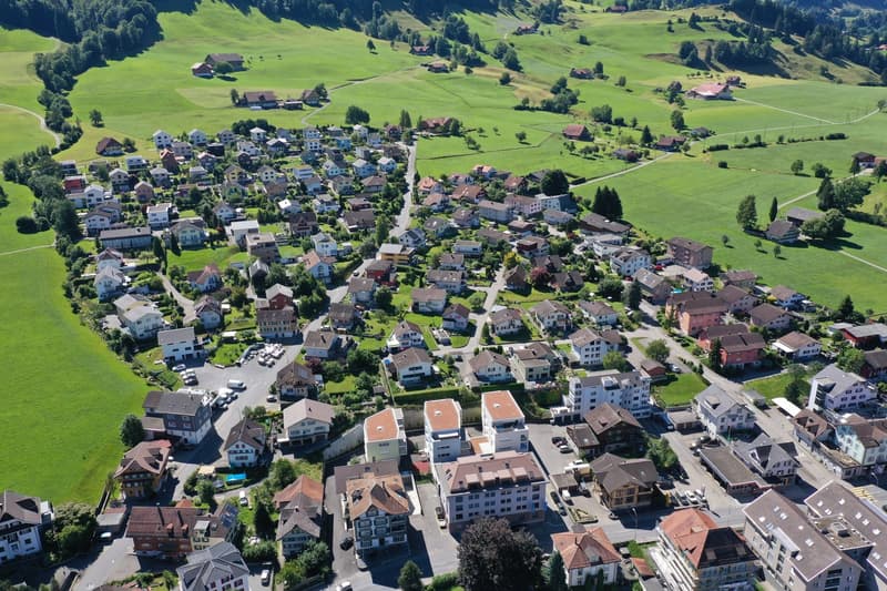Moderne 2.5-Zimmerwohnung in Schüpfheim (2)