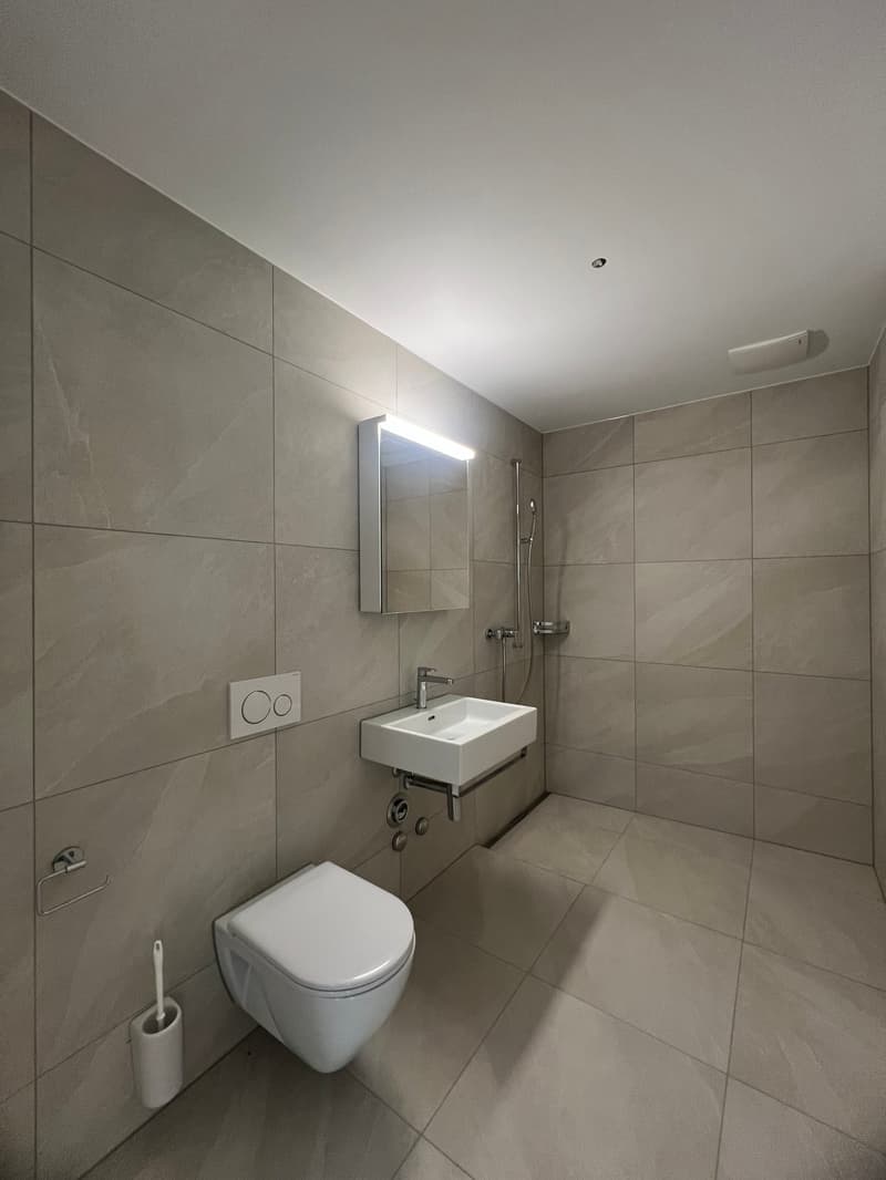 Appartamento moderno 2.5 locali in posizione centrale a Wolhusen (4)