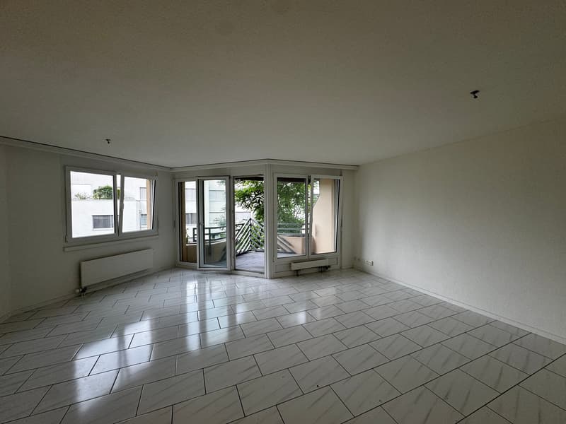 Appartamento accogliente di 2.5 locali con balcone in una posizione tranquilla – Lucerna (4)