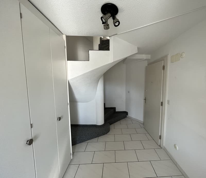 Charmante maisonnette 2.5 pièces avec terrasse sur le toit au cœur de Lucerne (4)