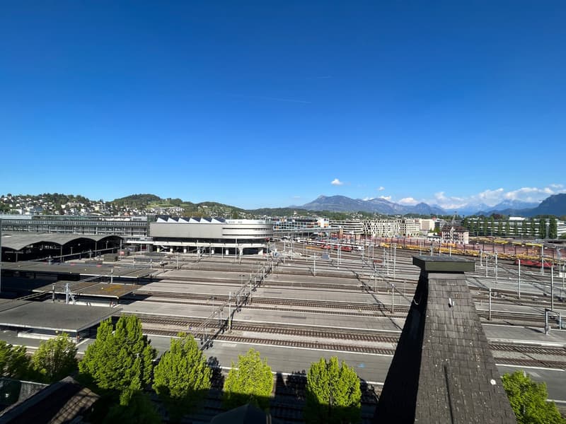 Charmante maisonnette 2.5 pièces avec terrasse sur le toit au cœur de Lucerne (17)