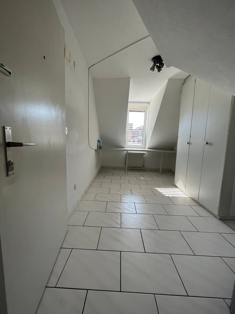 Charmante maisonnette 2.5 pièces avec terrasse sur le toit au cœur de Lucerne (3)