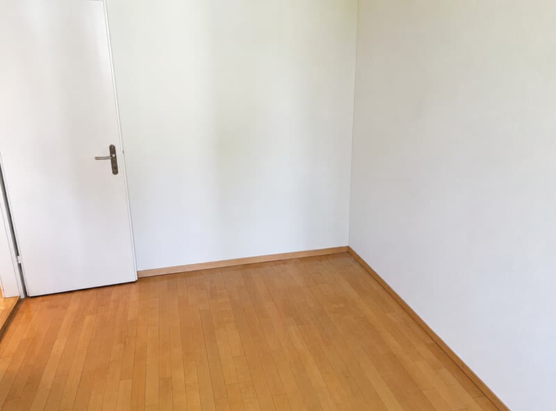 Bright 4-room apartment with balcony in Erstfeld – available immediately (4)