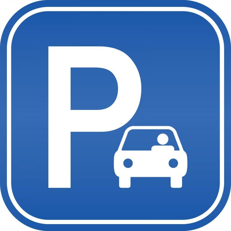 Aussenparkplatz zu vermieten (1)