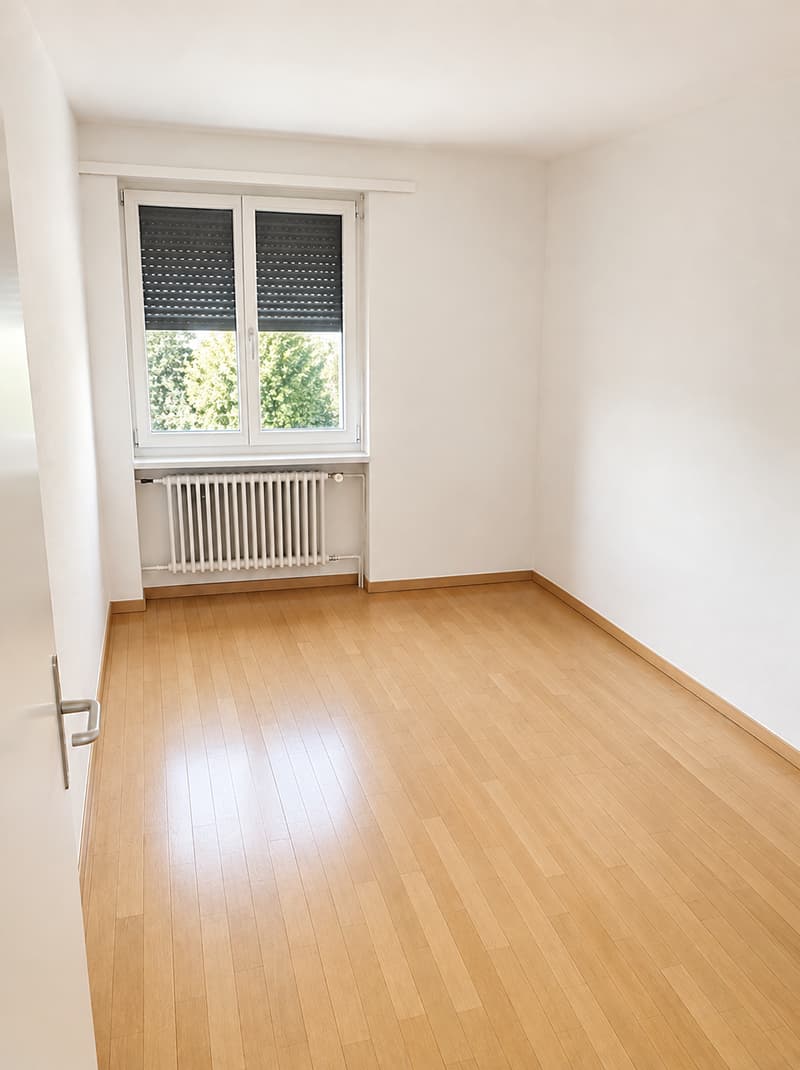 Helle 4-Zimmer-Wohnung mit Balkon in Erstfeld – ab sofort verfügbar (4)