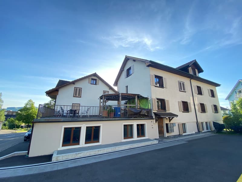 Charmante 4.5-Zimmer-Wohnung mit Balkon in Triengen (1)