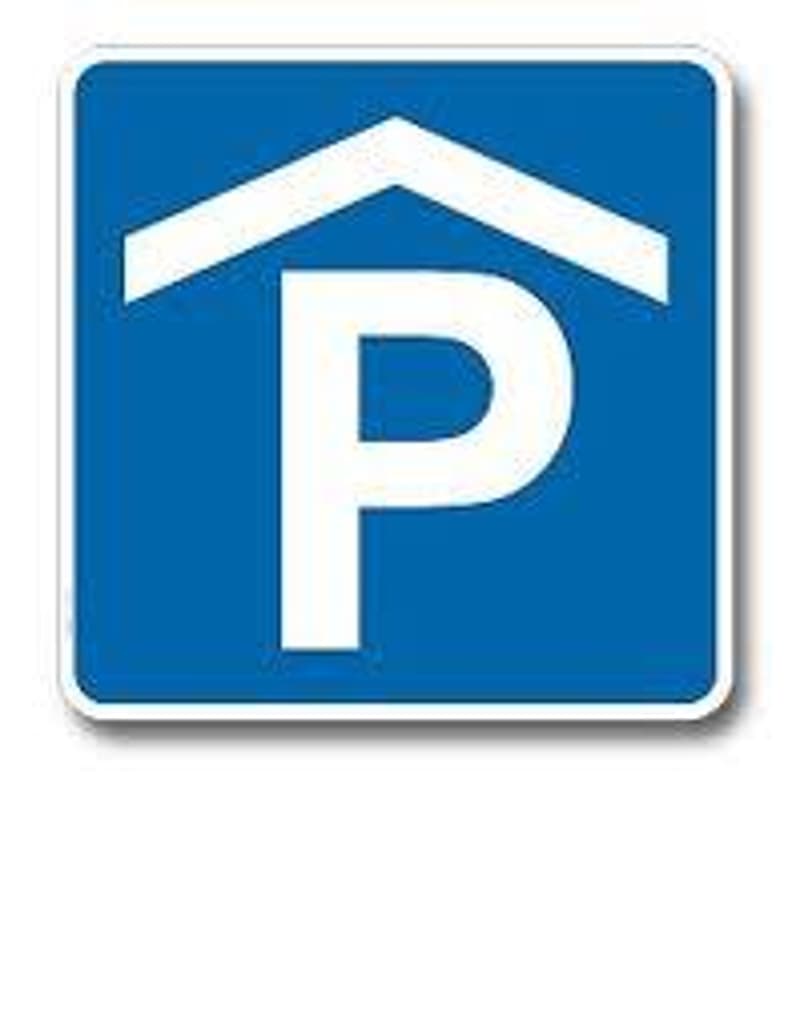 Parcheggio al Meierhofplatz (1)