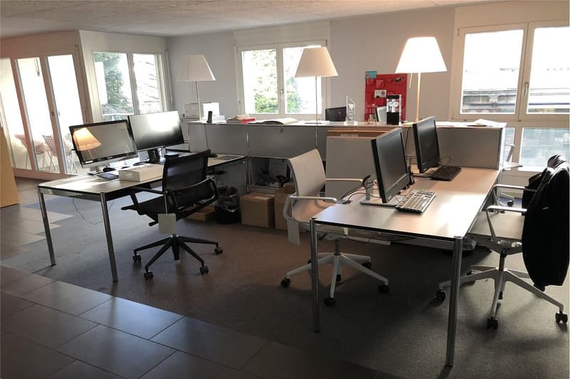 Co Working Workspace in Office Community (9)