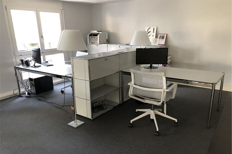 Co Working Workspace in Office Community (5)