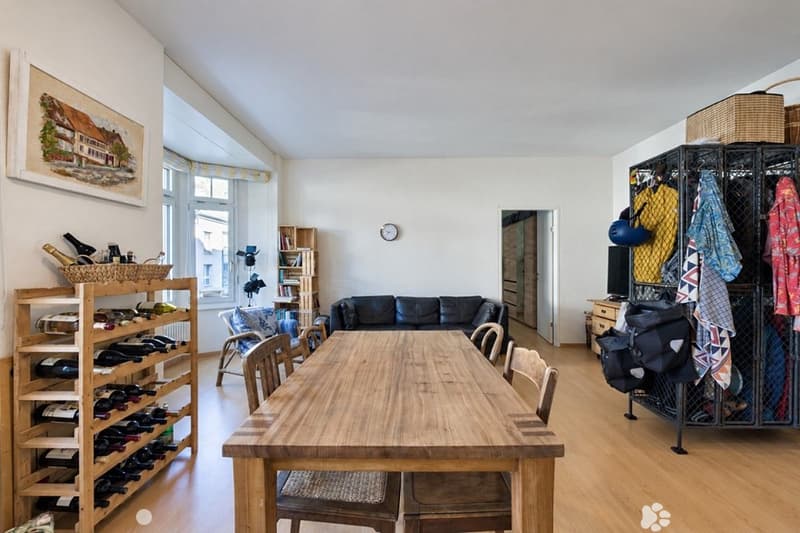 Zentrale 2.5-Zimmer-Wohnung inmitten von Interlaken (3)