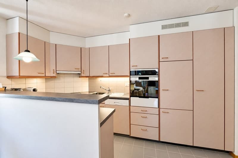 Einladende 4.5-Zimmer-Wohnung mit viel Wohnkomfort in Wilderswil (6)