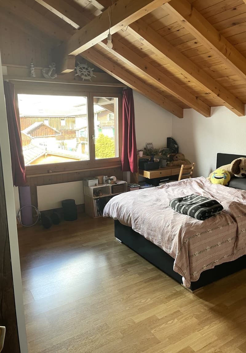6.5 Zimmer-Wohnung mit Blick auf die schöne Bergwelt (6)