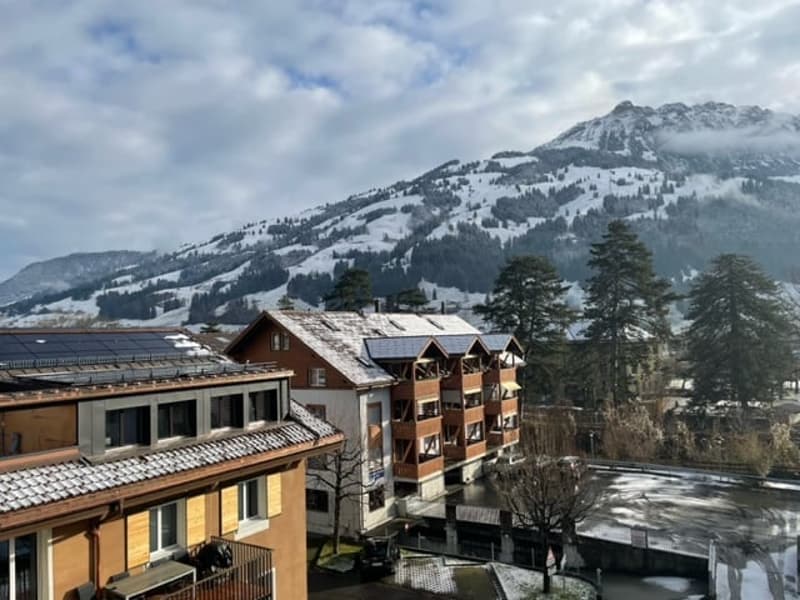 6.5 Zimmer-Wohnung mit Blick auf die schöne Bergwelt (4)