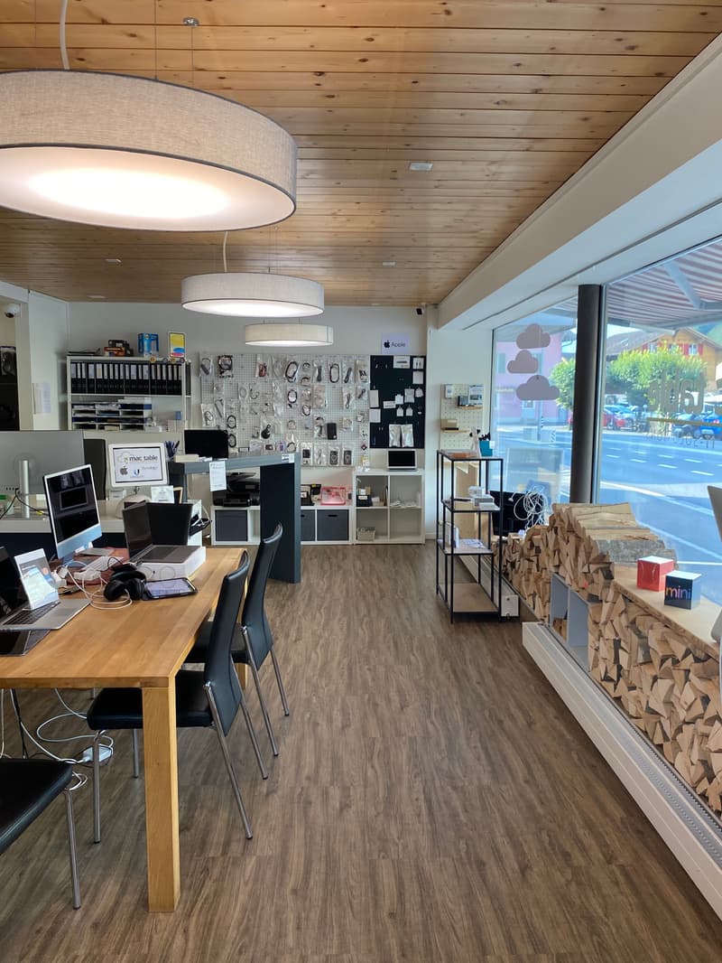 Commercial space in the heart of Frutigen village (2)