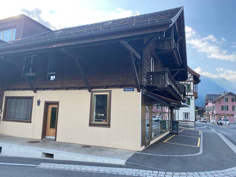 Commercial space in the heart of Frutigen village (6)