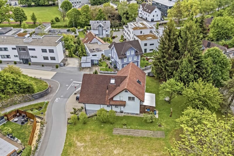 Spacious single-family house with annex (3)