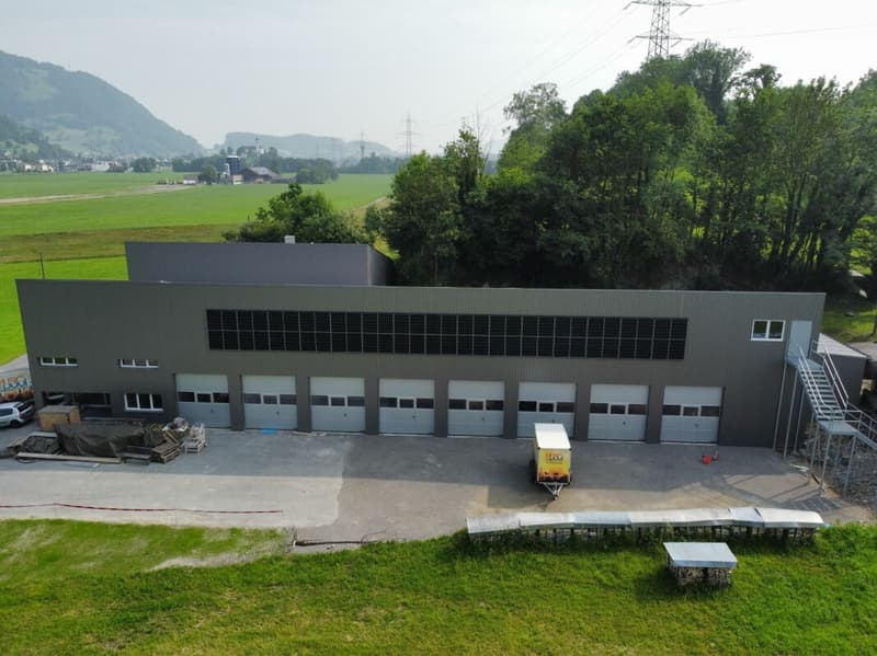 Secure and spacious storage room for rent copy (5)