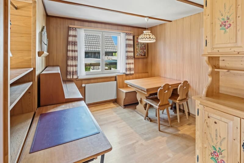 Grosszügiges Einfamilienhaus mit viel Potenzial an sonniger Lage in Rebstein (9)