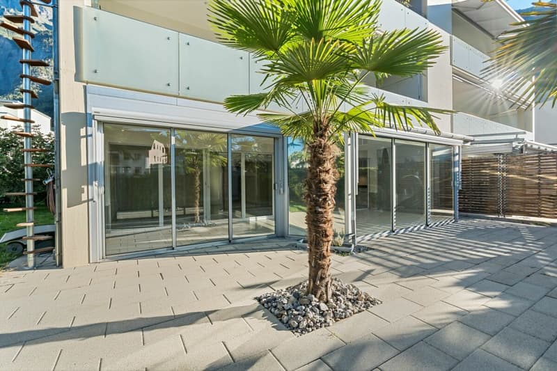 wunderschöne 4.5 Zimmer Gartenwohnung mit Wintergarten (1)