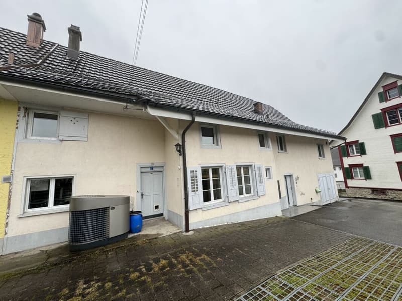 3 Zimmer Altbauwohnung (2)