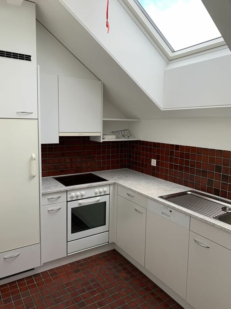 Charmante 3.5-Zimmer-Wohnung - nur wenige Schritte zum See (7)