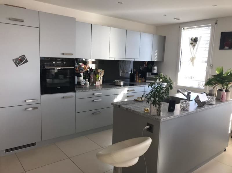 Ansprechende 4.5 Zimmer Wohnung im 1. OG (8)