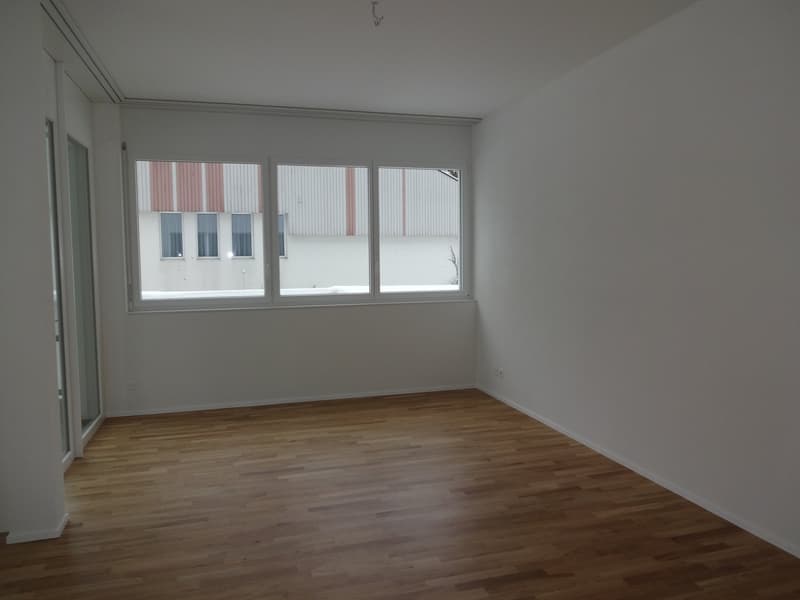 2.5-Zi. Wohnung mit grossem Balkon (7)