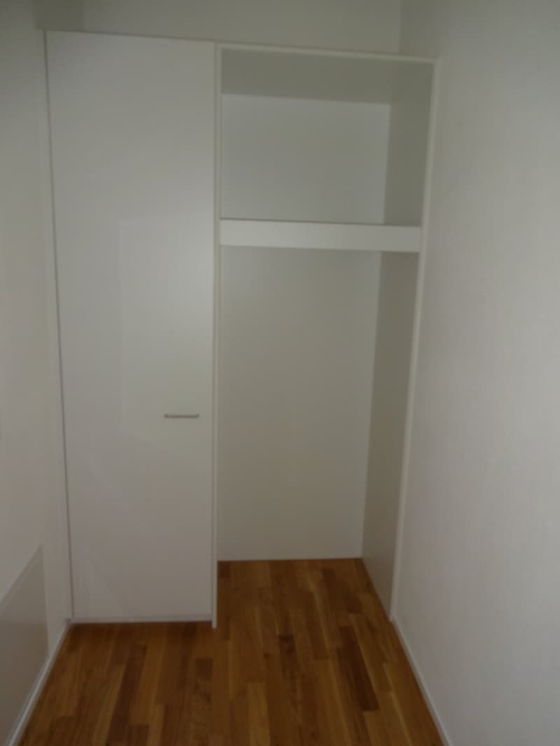 2.5-Zi. Wohnung mit grossem Balkon (8)