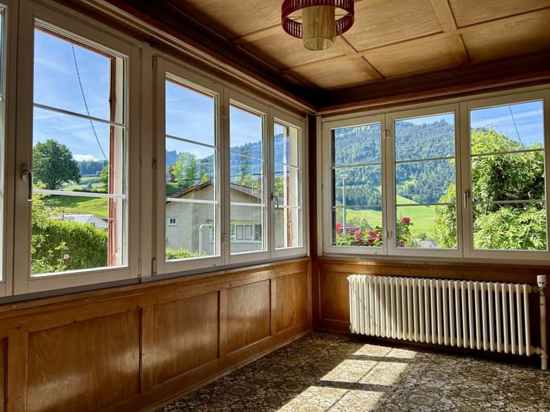 Chalet di legno affascinante con giardino e vista panoramica (3)