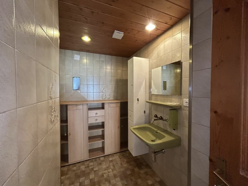 3.5 Zi-Ferienwohnung im Zentrum mit Ausbaupotential (8)