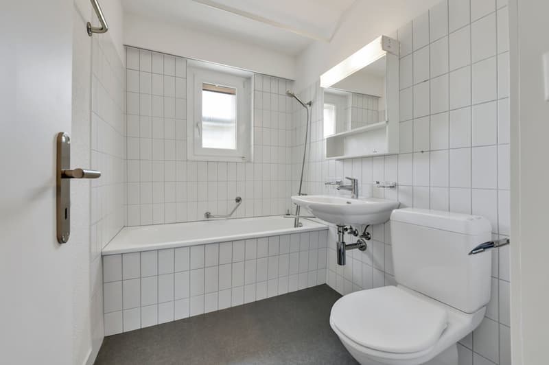 Appartement 4,5 pièces au 1er étage avec balcon (11)