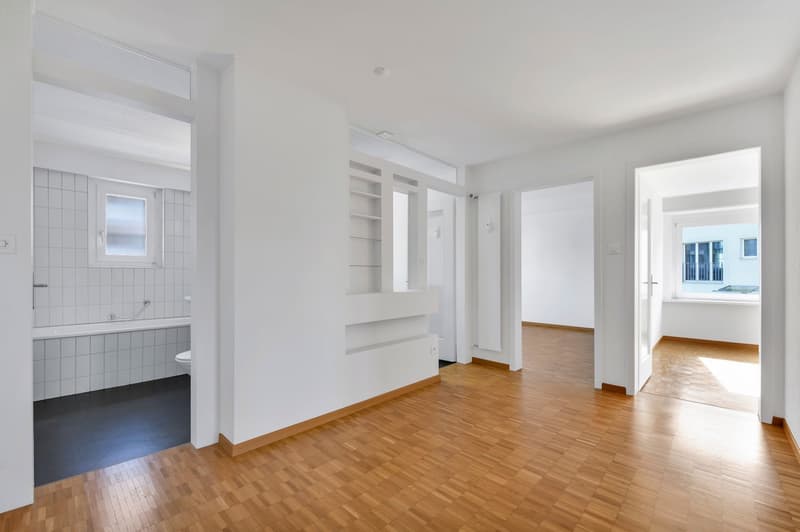 Appartement 4,5 pièces au 1er étage avec balcon (2)