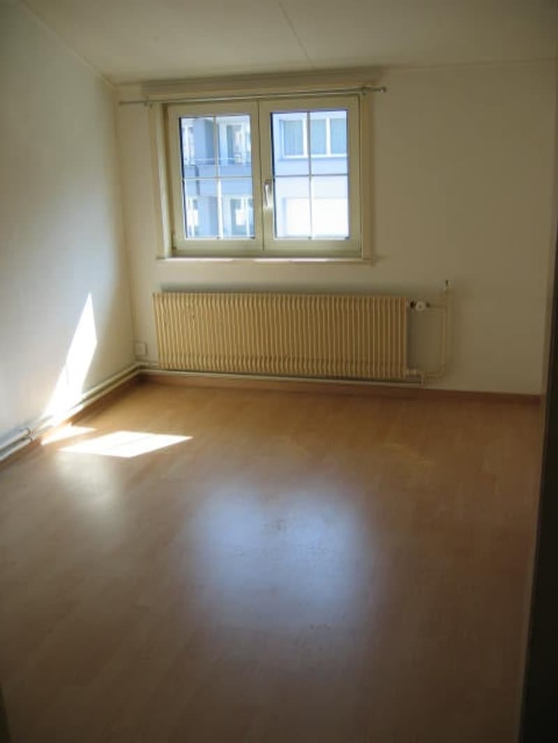 2.5 room apartment on the 2nd floor (4)