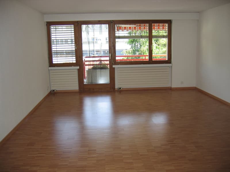 5.5 Zimmer-Wohnung im HP mit Balkon (1)