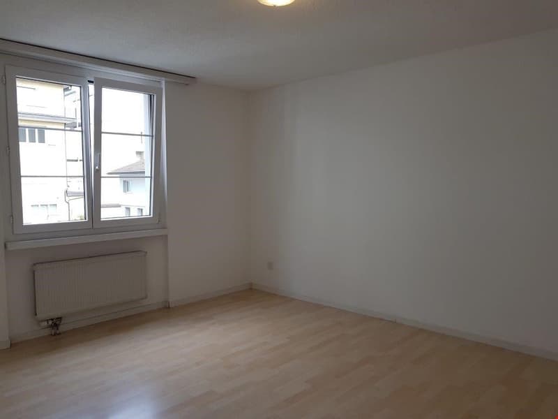 3.0 Zimmer-Wohnung 2.OG (8)