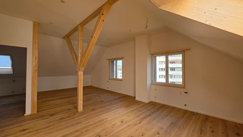 Charmante 2.5-Zimmer-Dachwohnung im Altbau an der Rosenstrasse, St. Margrethen (4)