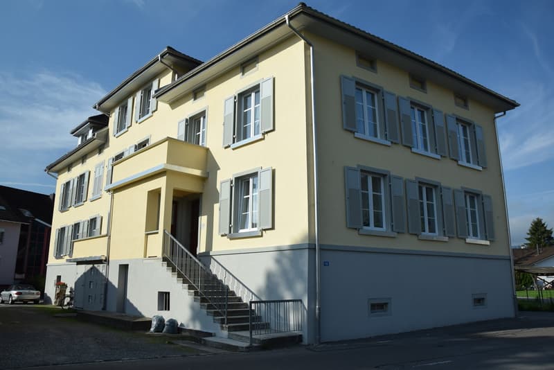 grosszügige 2.5-Zimmer-Wohnung 1. OG (12)