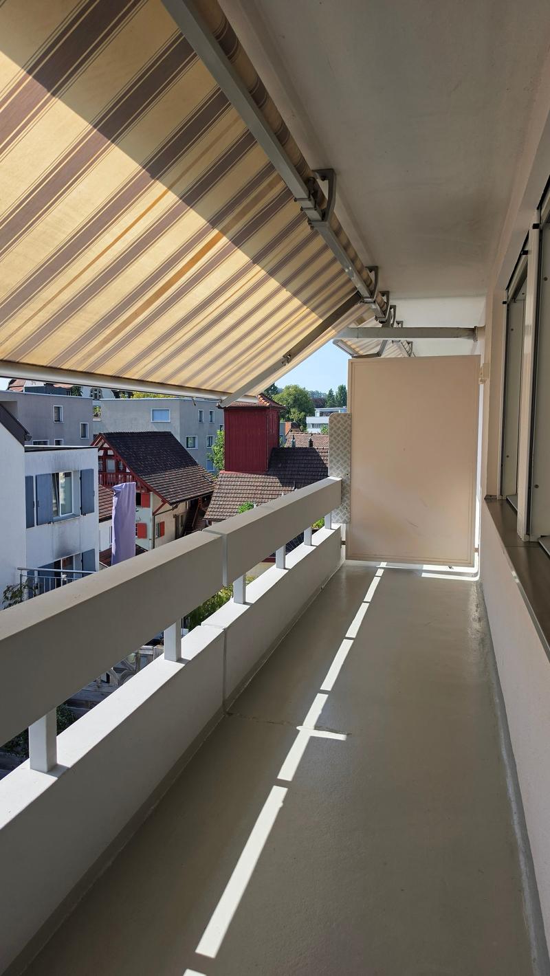 neuwertige 3.0-Zimmer-Wohnung im 3. OG (9)