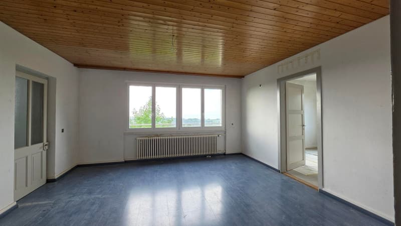 3.5 Zimmer-Wohnung 1.OG Ost mit Seesicht und Terrasse (10)