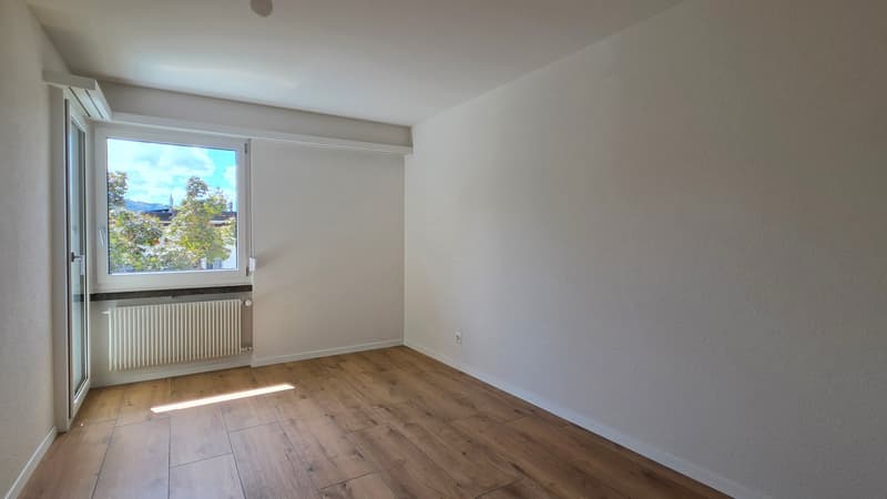 2.0 Zimmer-Wohnung im 1. OG mitte mit Balkon 4m2 (7)