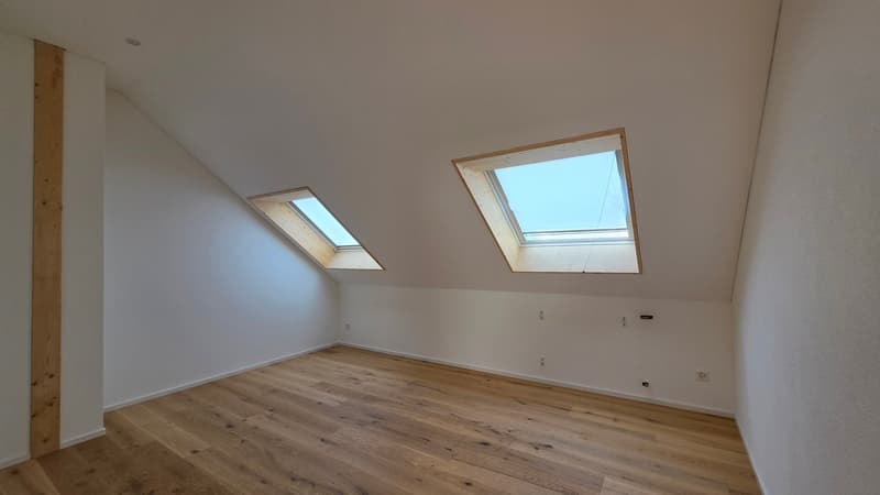 Charmante 2.5-Zimmer-Dachwohnung im Altbau an der Rosenstrasse, St. Margrethen (5)