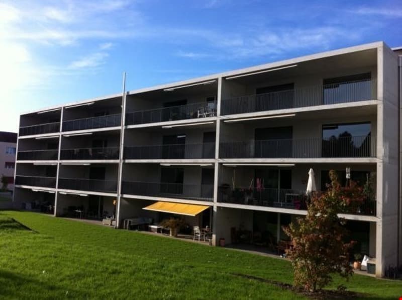 4.5 Zimmer-Wohnung im 1. OG mit 24m2 Balkon (11)