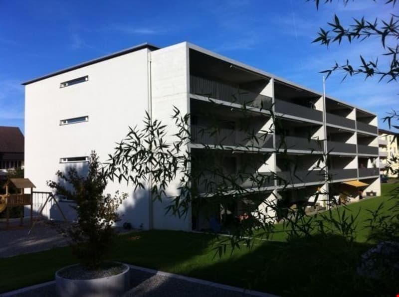 4.5 Zimmer-Wohnung im 1. OG mit 24m2 Balkon (10)