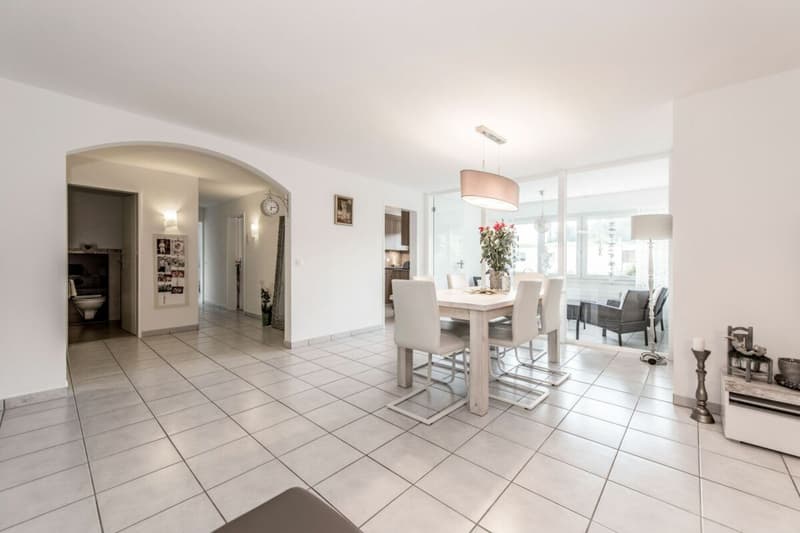 Appartement familial spacieux de 5,5 pièces dans le quartier populaire de Bruggeregg (3)