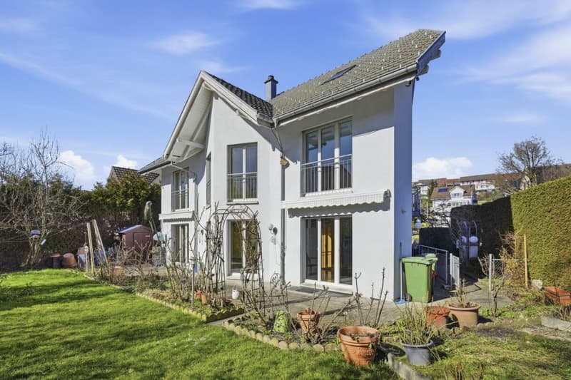 Living with comfort and space - detached family house in Wittenbach (29)